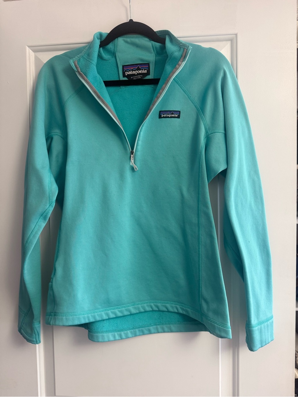 Patagonia Women's Aqua Teal Half-Zip Fleece Pullover